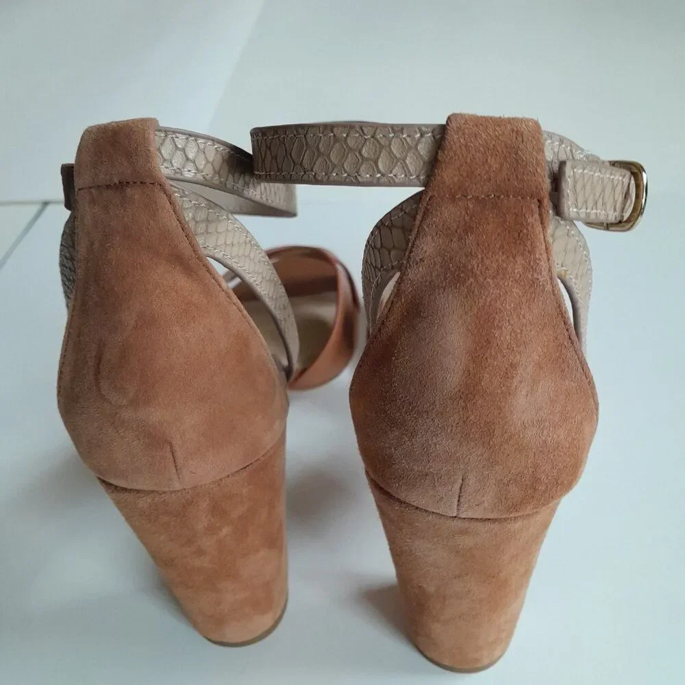 H by Halston Kaely Snake Embossed Tan Heels Size 10M